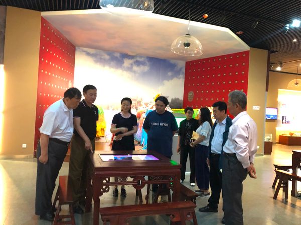 民盟河南省委调研组莅周开展文化界别组织建设调研