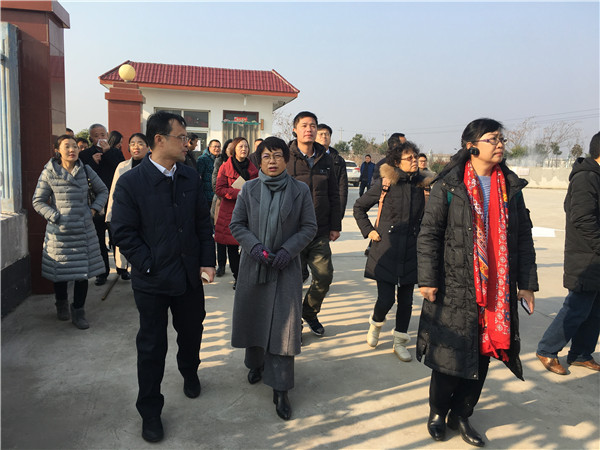 李宁赴信阳参加民盟中央脱贫攻坚 民主监督工作座谈会